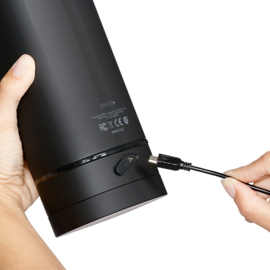 Авто-мастурбатор Kiiroo Onyx+ Jessica Drake